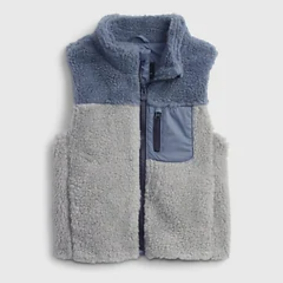 GAP Other - 2 YEARS GAP SHERPA KNIT, ZIPPERED VEST NWT 